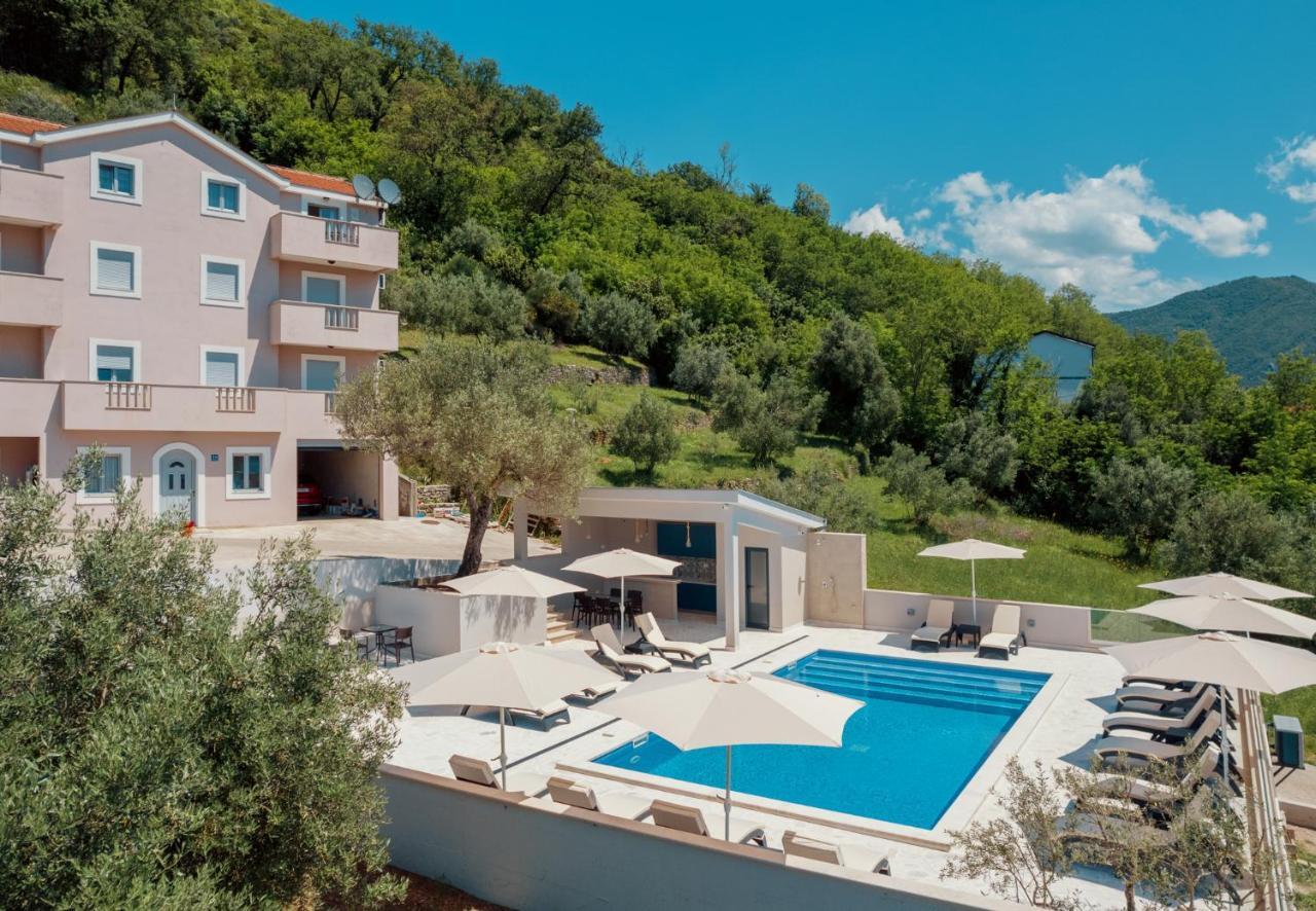 Djukanovic Apartments Bijela Exterior foto